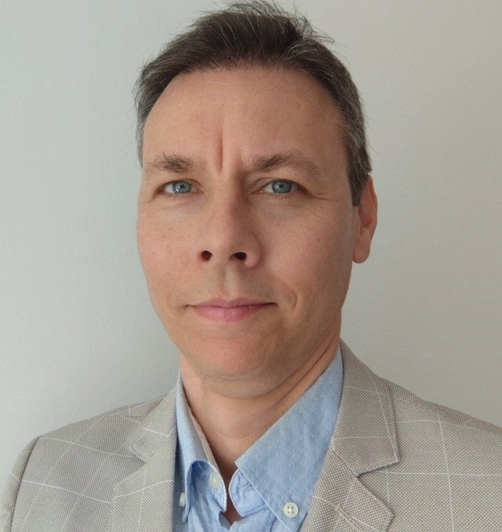 speaker photo